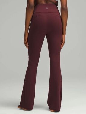 lululemon Groove Nulu Flared Pants Garnet Size 4 NWT